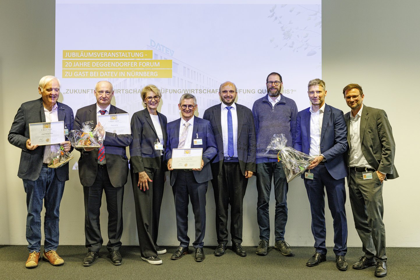 DFDDA stellt neuen Ehrenvorsitzenden und drei neue Ehrenmitglieder vor